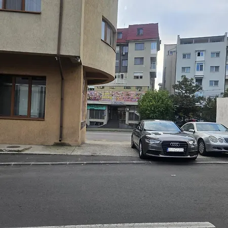 Spacious And Luxurious Apartment, Free Parking Apartment *